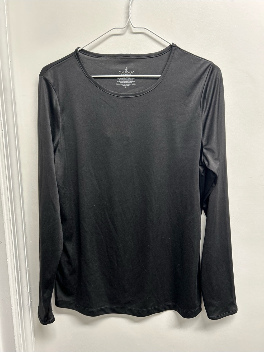 Cuddl Duds Women’s Long Sleeve Base Layer Crew Neck Shirt - Black